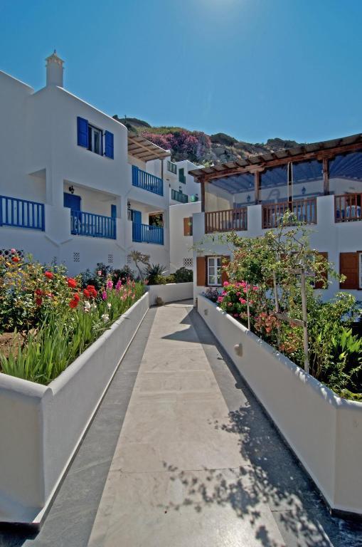 Alex Hotel Tourlos Exterior photo